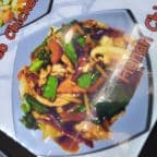 Best C10. Hunan Chicken or Pork (Combo) in Youngstown, OH