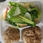 Best C1. Mixed Vegetables Deluxe (Combo) in Youngstown, OH